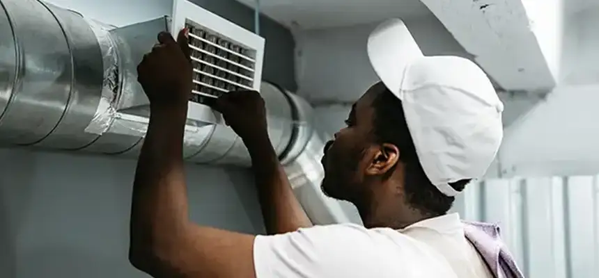 Our Licensed And Insured Cleaners in Bell Gardens, CA